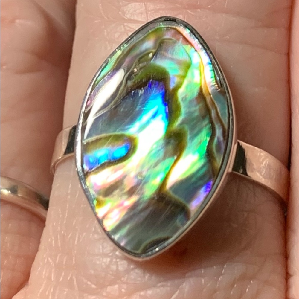 Abalone Shell Solitaire Ring - Picture 7 of 9